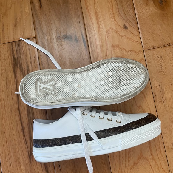 Worn once. Fabulous condition - Picture 5 of 5